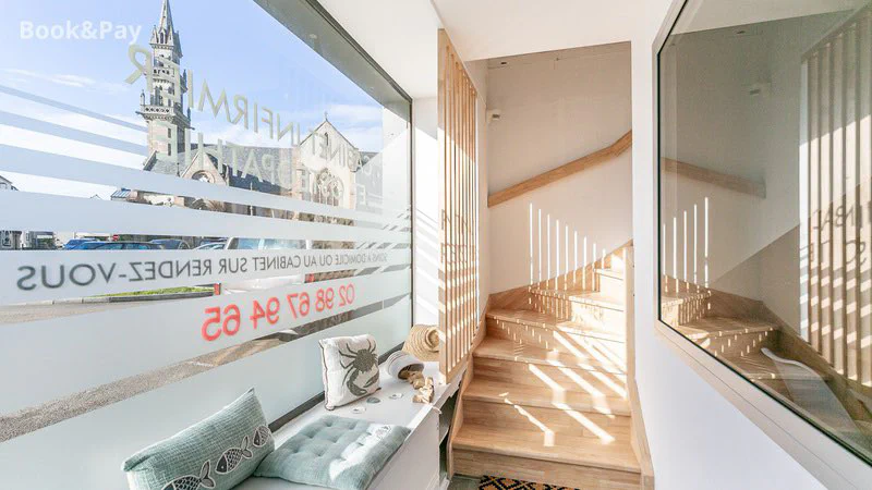 Entrée de l'appartement Callot à Carantec