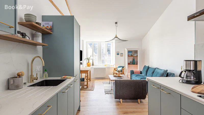 Cuisine équipée de l'appartement Sieck, Carantec